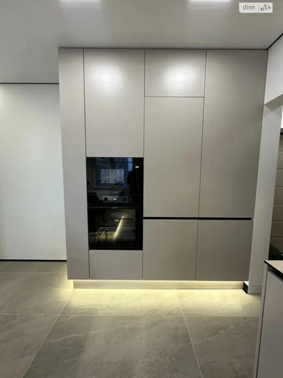 Apartment for Sale - Holosiiv