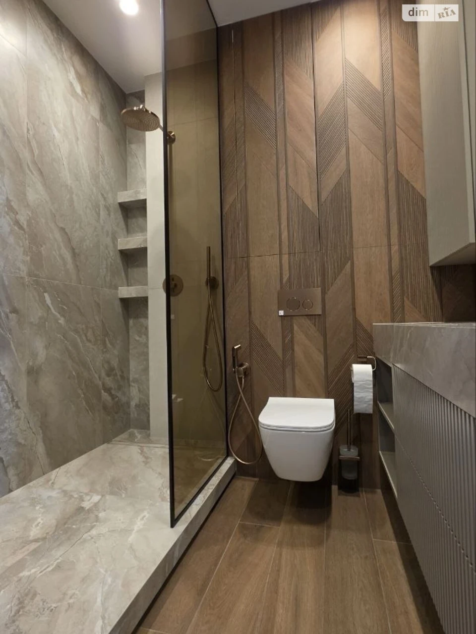 Long-Term Rental Apartment Park Shevchenko