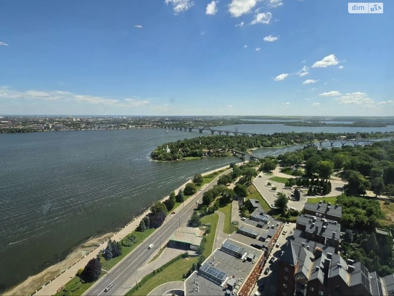 Long-Term Rental Apartment Park Shevchenko