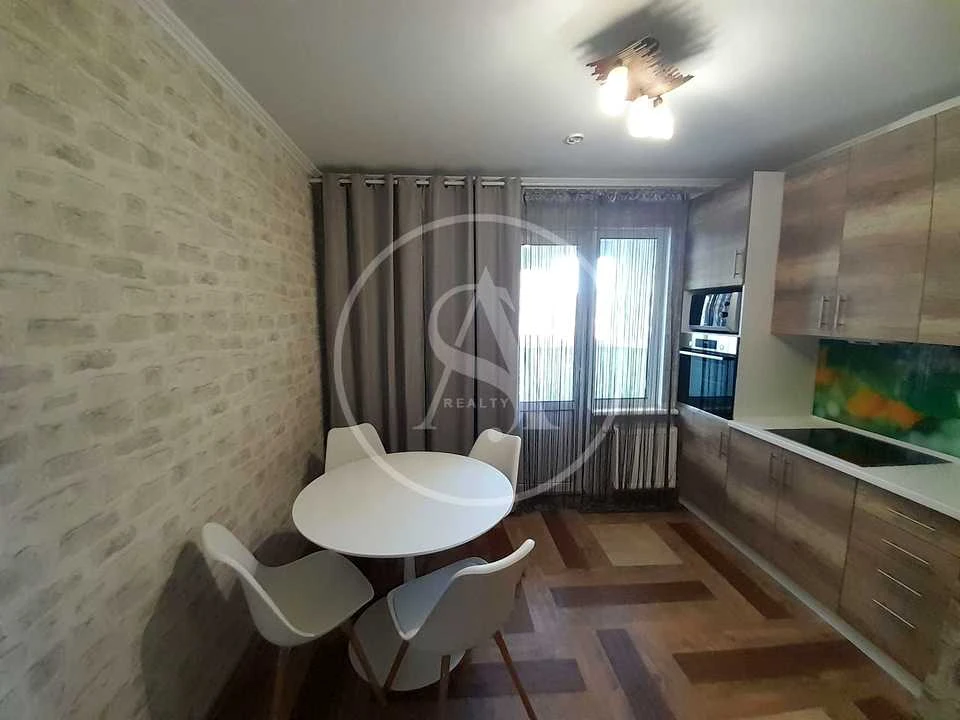 Apartment. Julia Zdanovskaya st., Kyiv