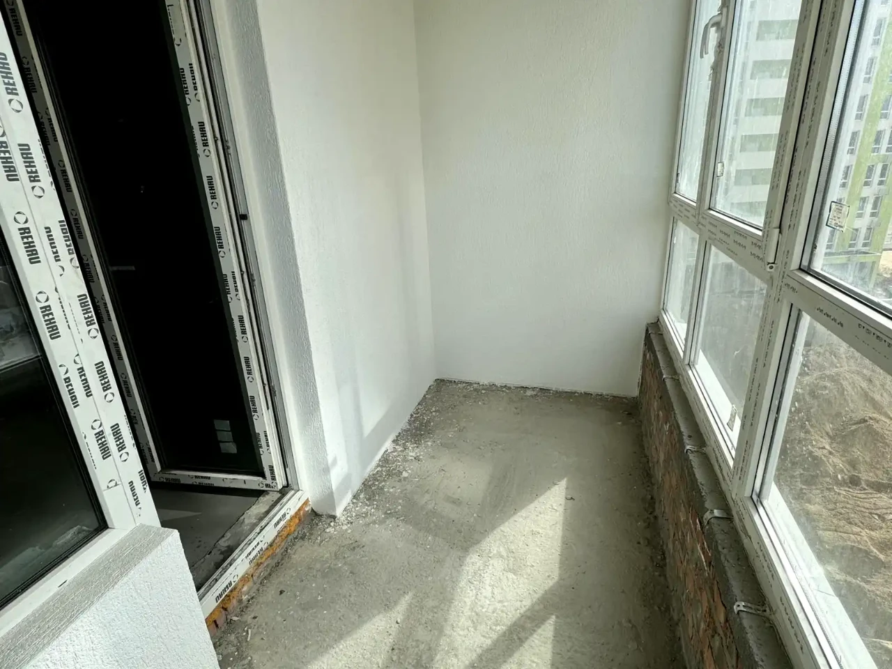 Продаж квартири 1-кімн. 35 м² 5/12 пов.