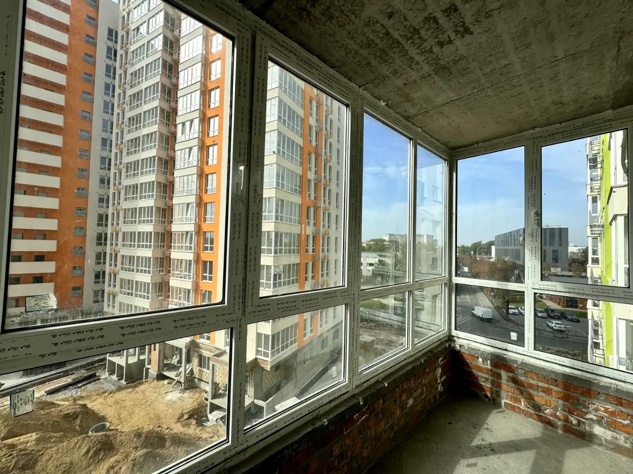 Продаж квартири 1-кімн. 35 м² 5/12 пов.