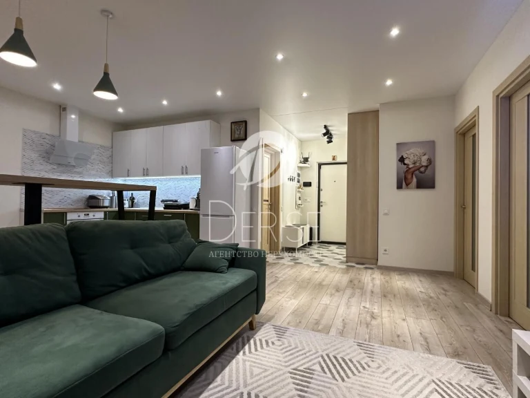 #15622 Sale of 2-room apartment near the metro with renovation, Veлика Street