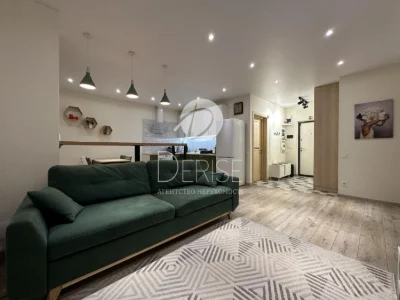 #15622 Sale of 2-room apartment near the metro with renovation, Veлика Street