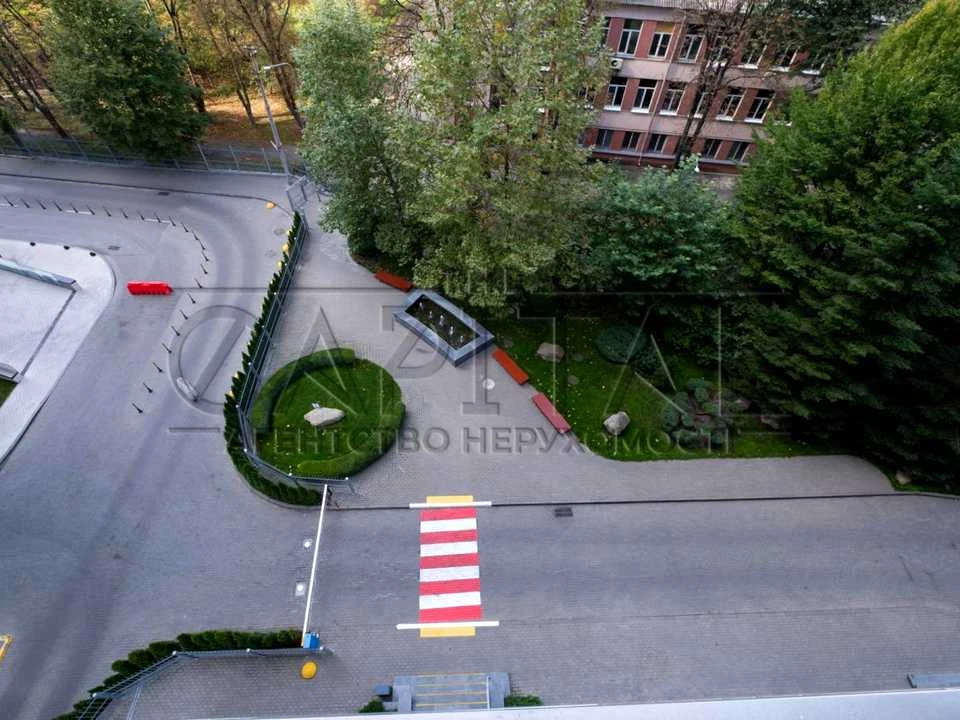 Квартира. Київ, Берестейський просп.