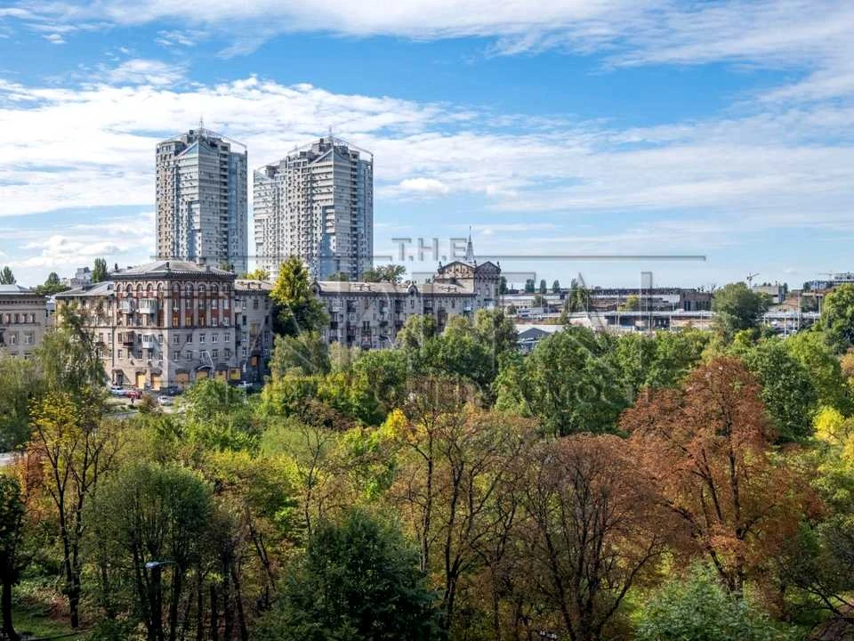 Квартира. Київ, Берестейський просп.