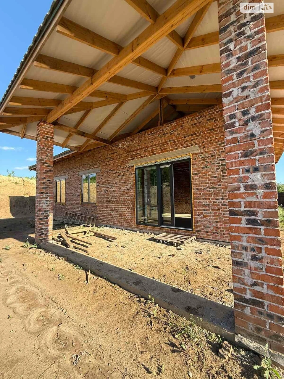 Sale of House in Dubovoye