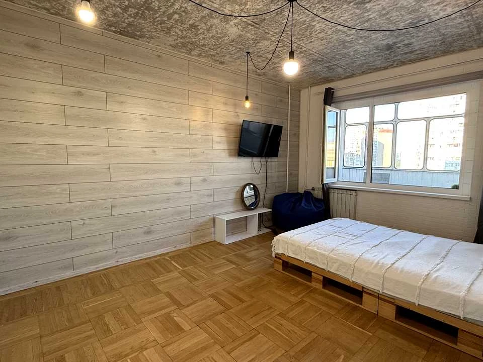 Квартира. Микола Бажана проспект, Киев.