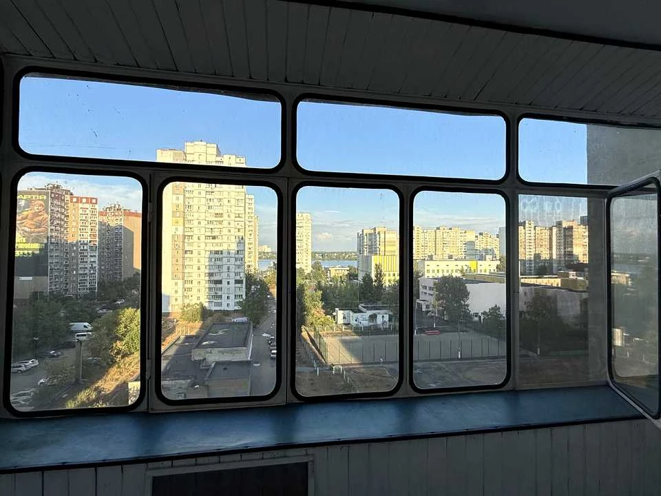Квартира. Микола Бажана проспект, Киев.