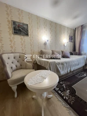 Sale. 3-room apartment, Vatslava Havel Street, Solomyansky district