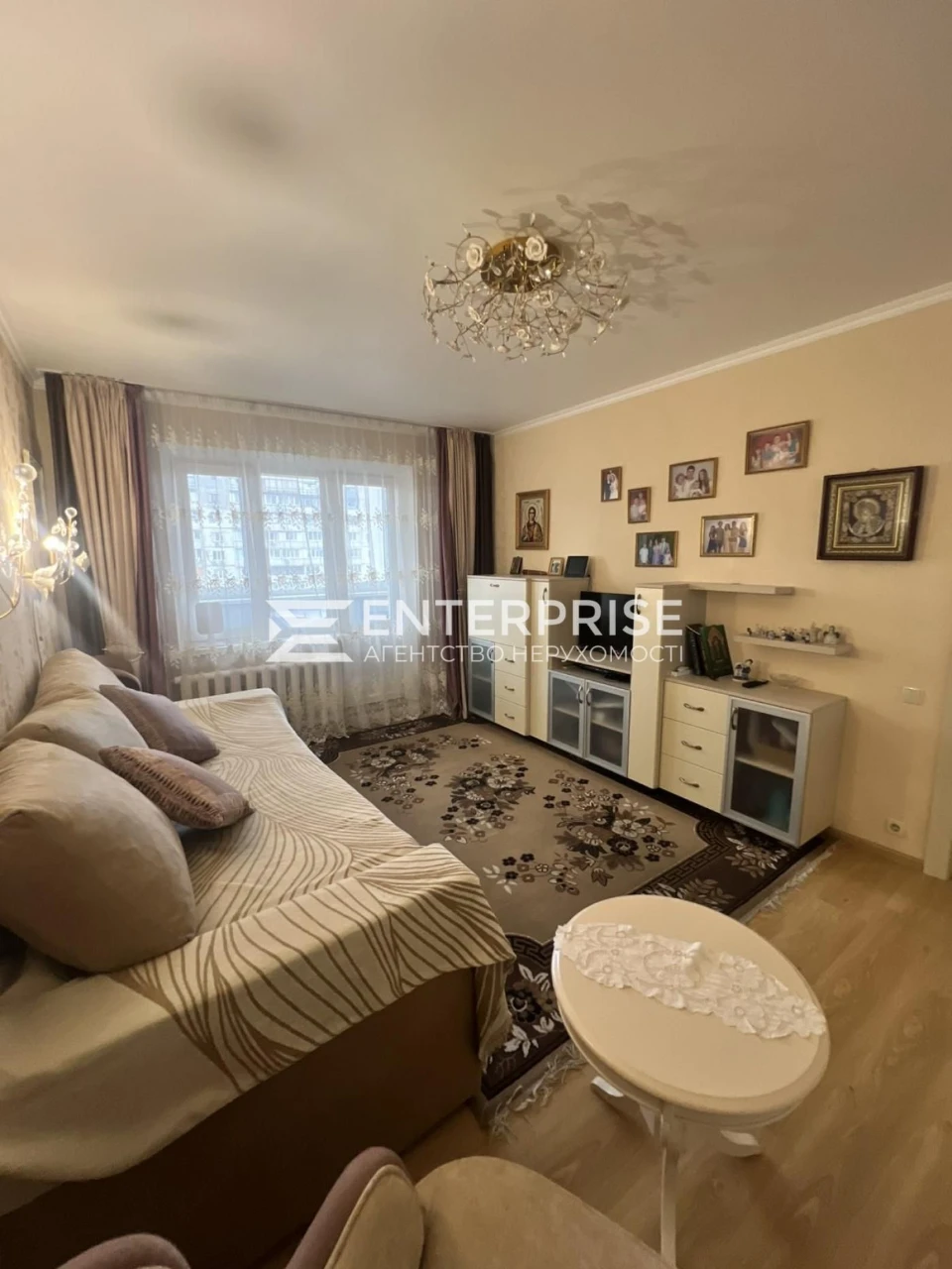 Sale. 3-room apartment, Vatslava Havel Street, Solomyansky district