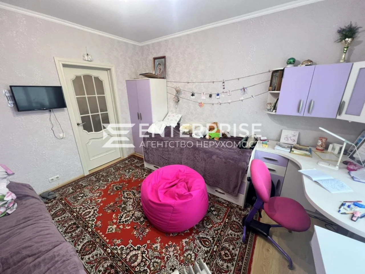 Sale. 3-room apartment, Vatslava Havel Street, Solomyansky district