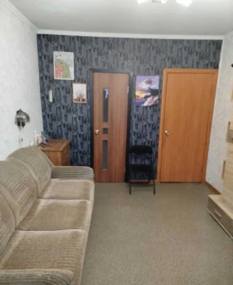 Продається 1-кімнатна квартира, біля метро "Армійська", вулиця Бригади Хартія