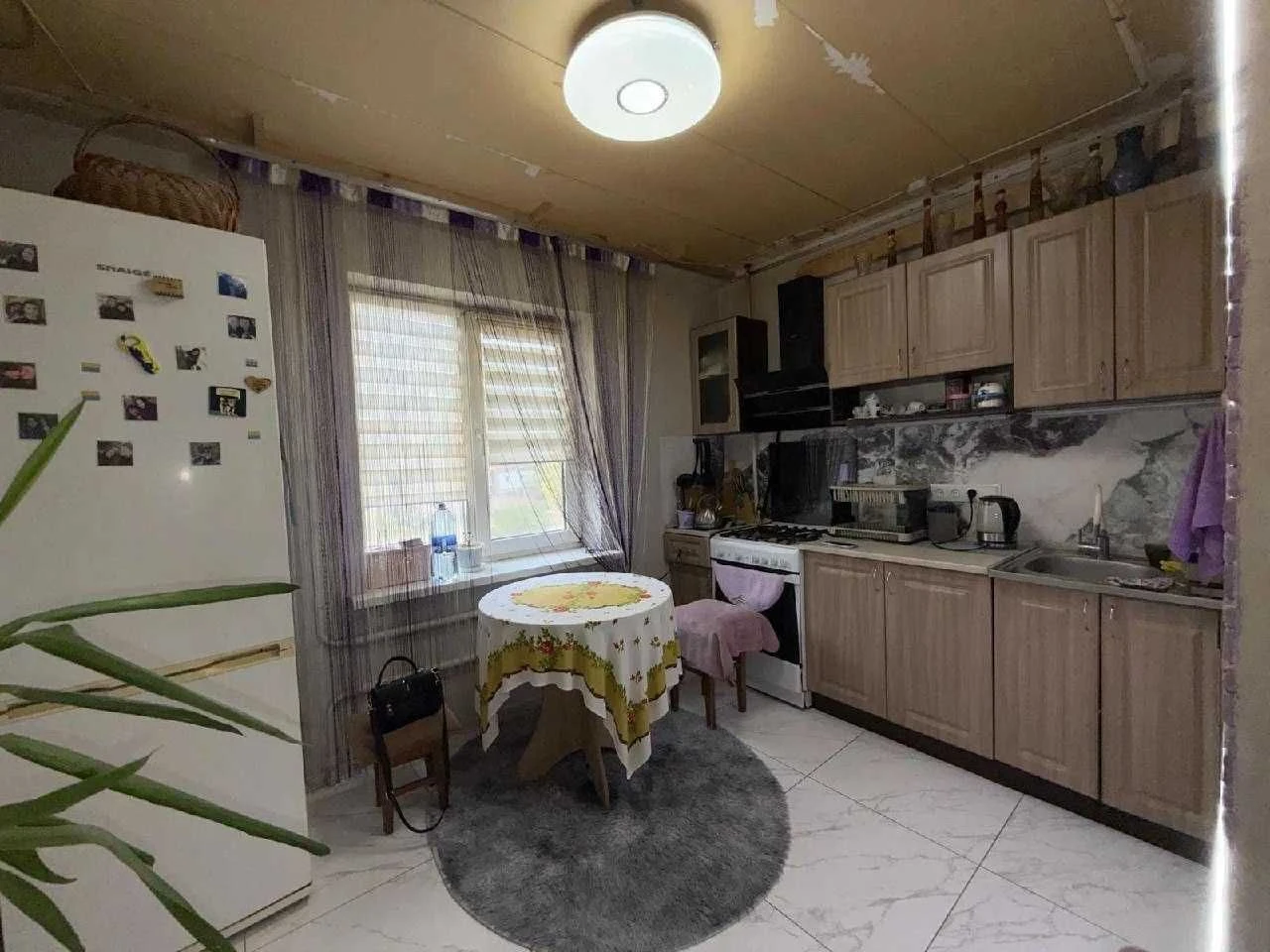 Sale of a 2-room apartment on the 3rd floor of a 9-story building.