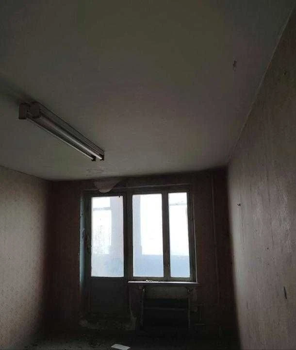 For sale, a spacious one-bedroom apartment on Алексеев.