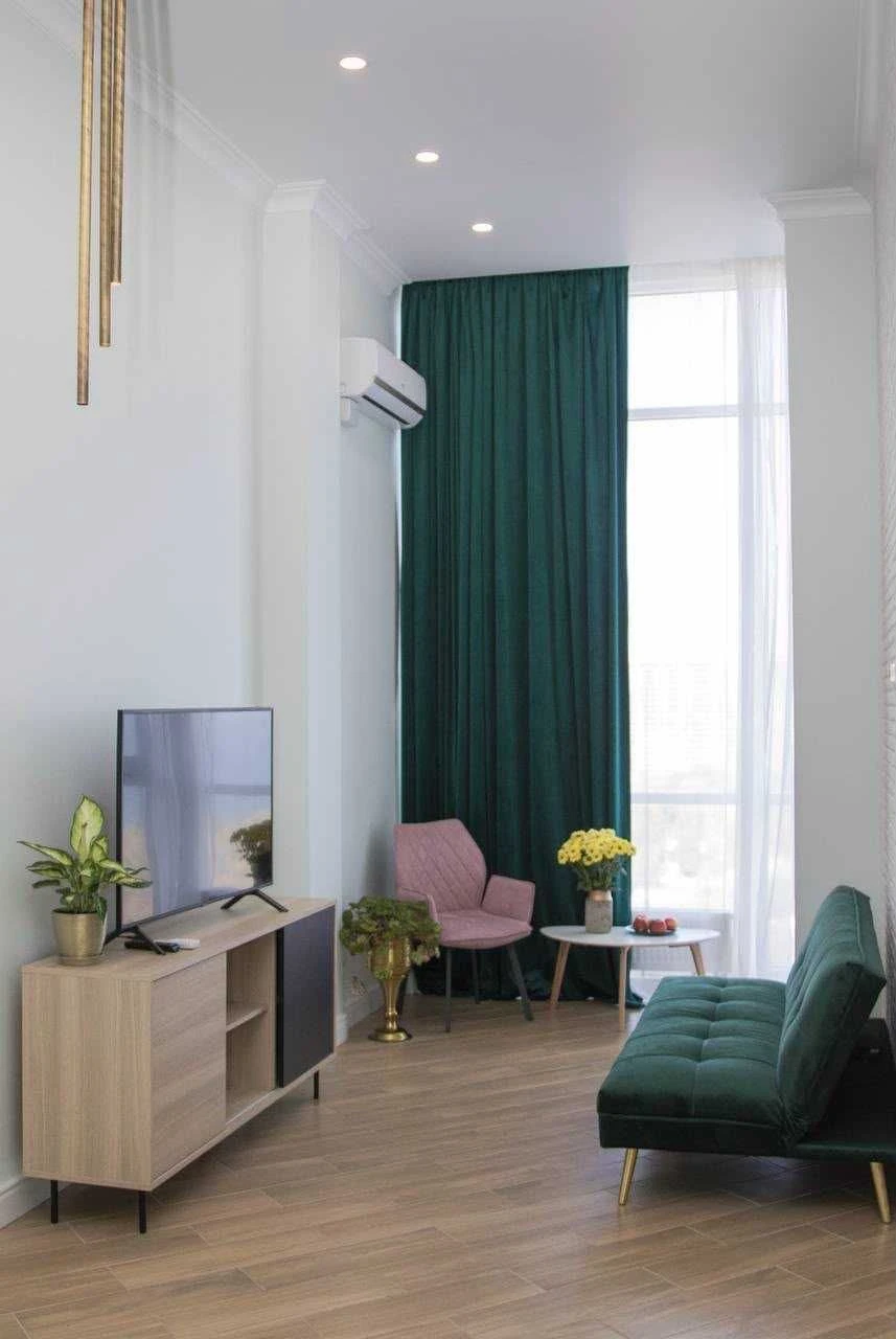 2-bedroom apartment, 100 sq. m in the GREENWOOD residential complex, 15th floor, sea view.