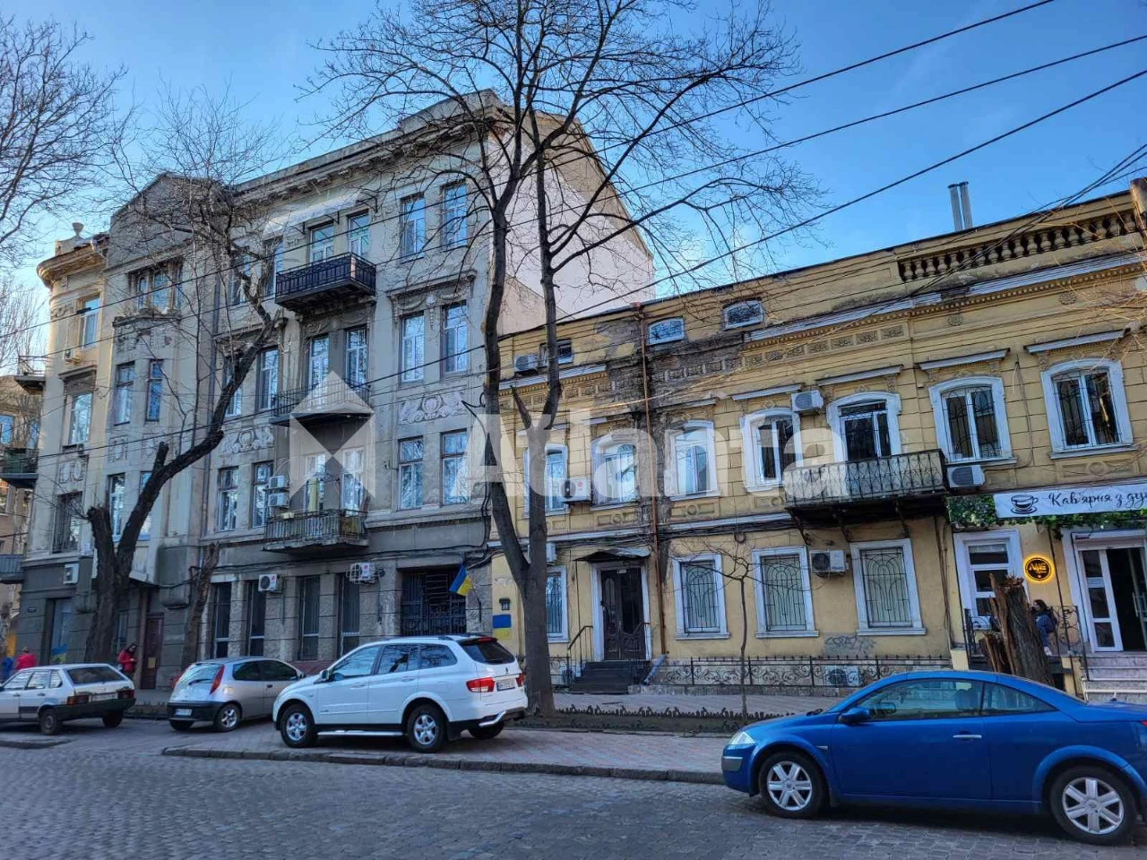 Центр Одессы! 4-комнатная квартира с камином и отдельным вхо