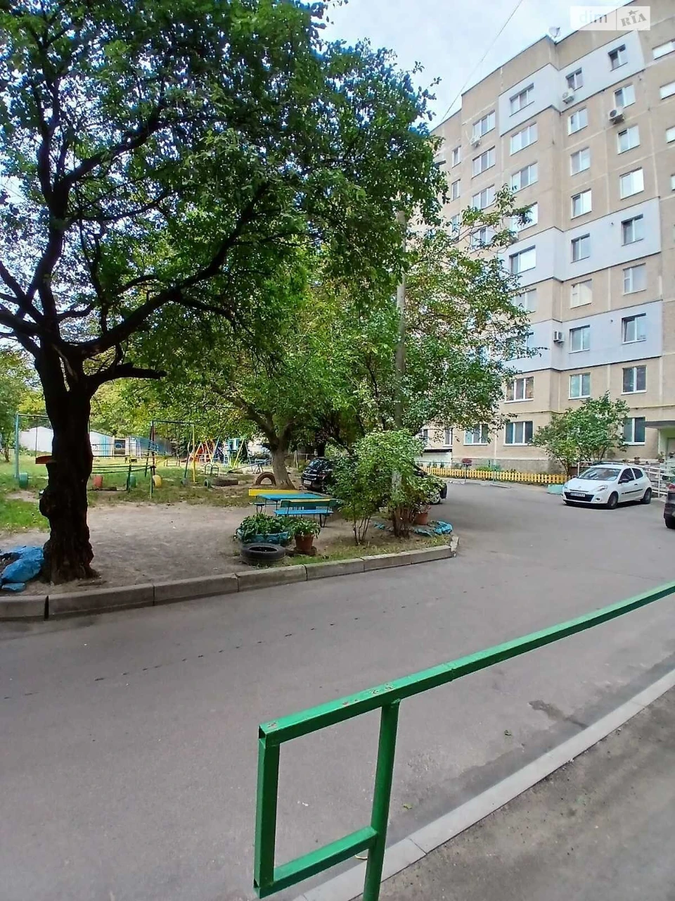Apartment for Sale - Slov'yanka