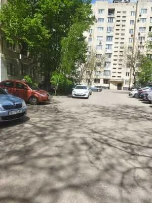 3-комнатная квартира на ул. Средняя, район Автовокзала
