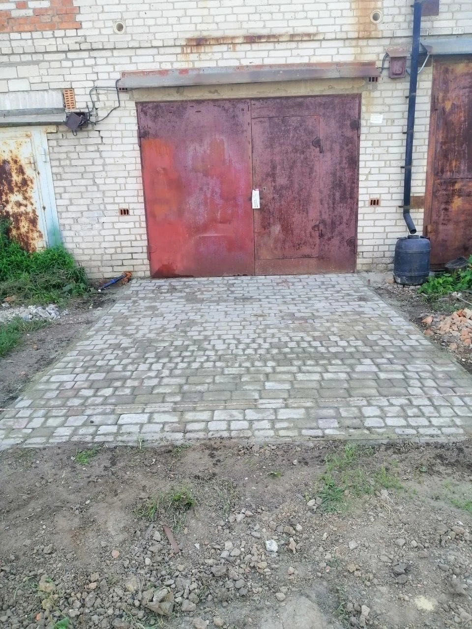 Продаж гаража в кооперативі "Авангард"