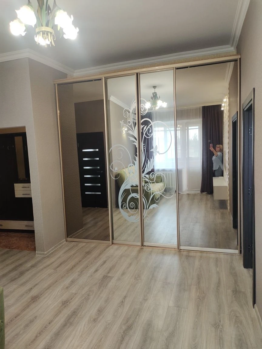 For Sale: Bright 2-Room Apartment on Chupryn Street
