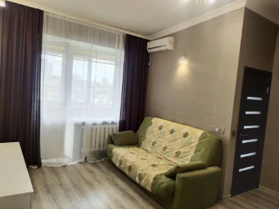 For Sale: Bright 2-Room Apartment on Chupryn Street