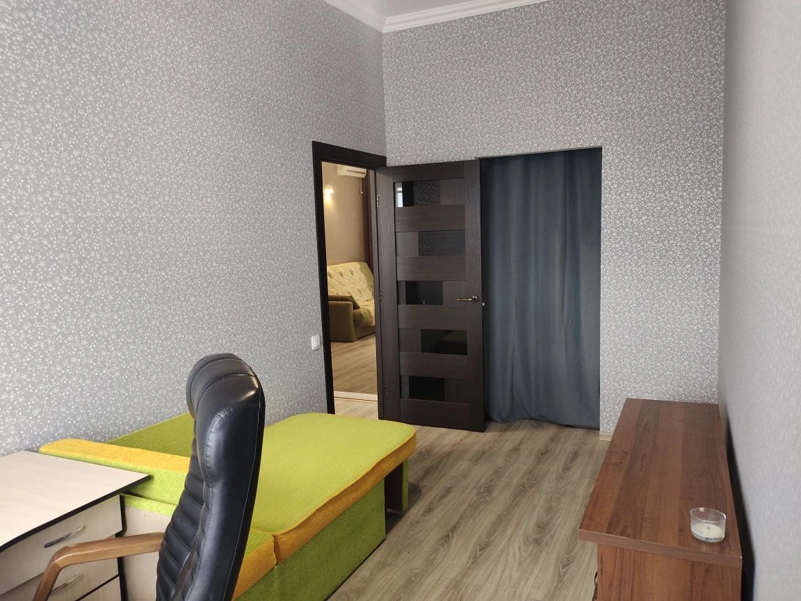 For Sale: Bright 2-Room Apartment on Chupryn Street