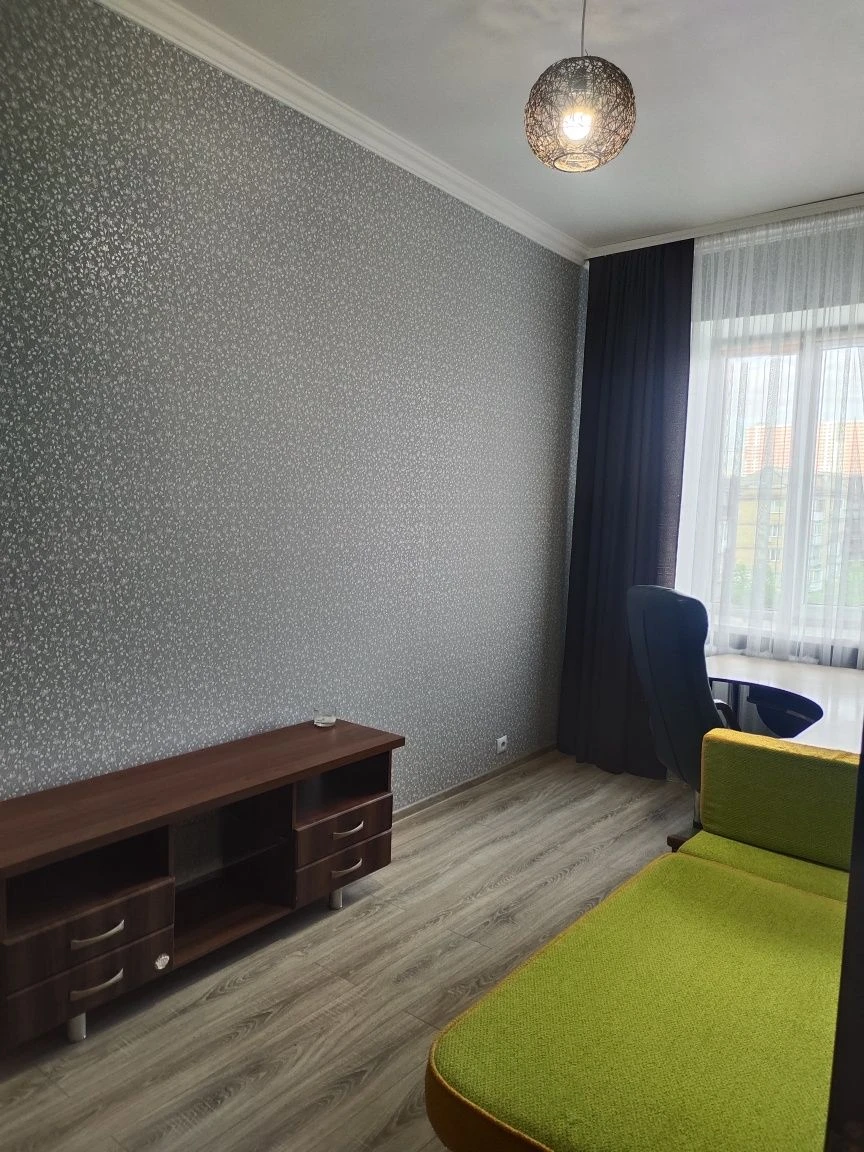 For Sale: Bright 2-Room Apartment on Chupryn Street