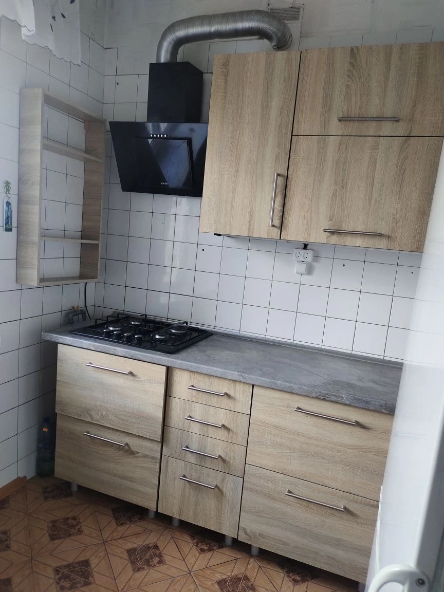 For Sale: Bright 2-Room Apartment on Chupryn Street