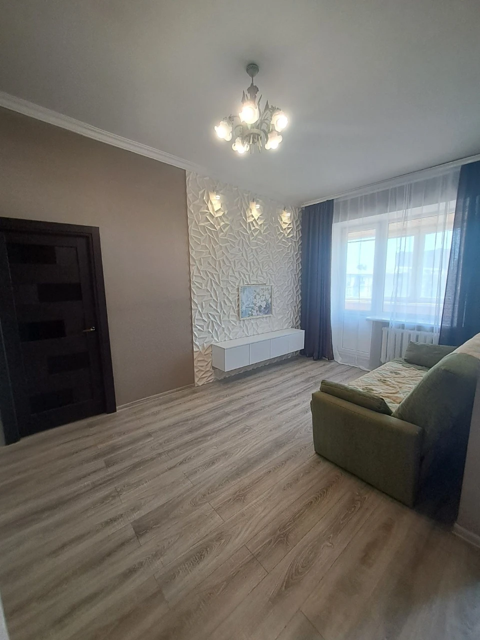 For Sale: Bright 2-Room Apartment on Chupryn Street