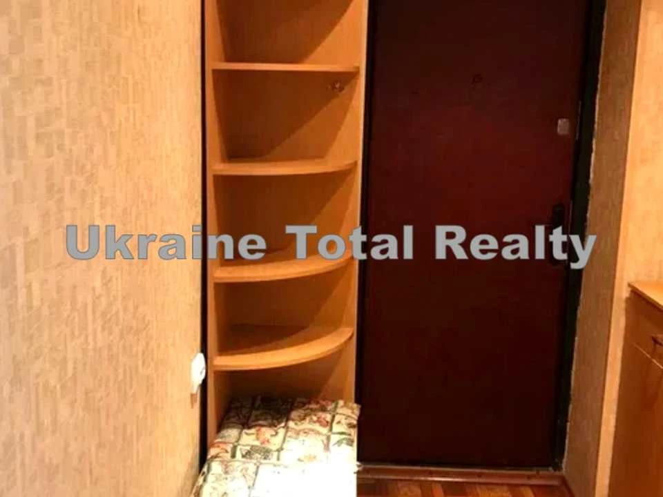 Apartment. Березняківська вул.