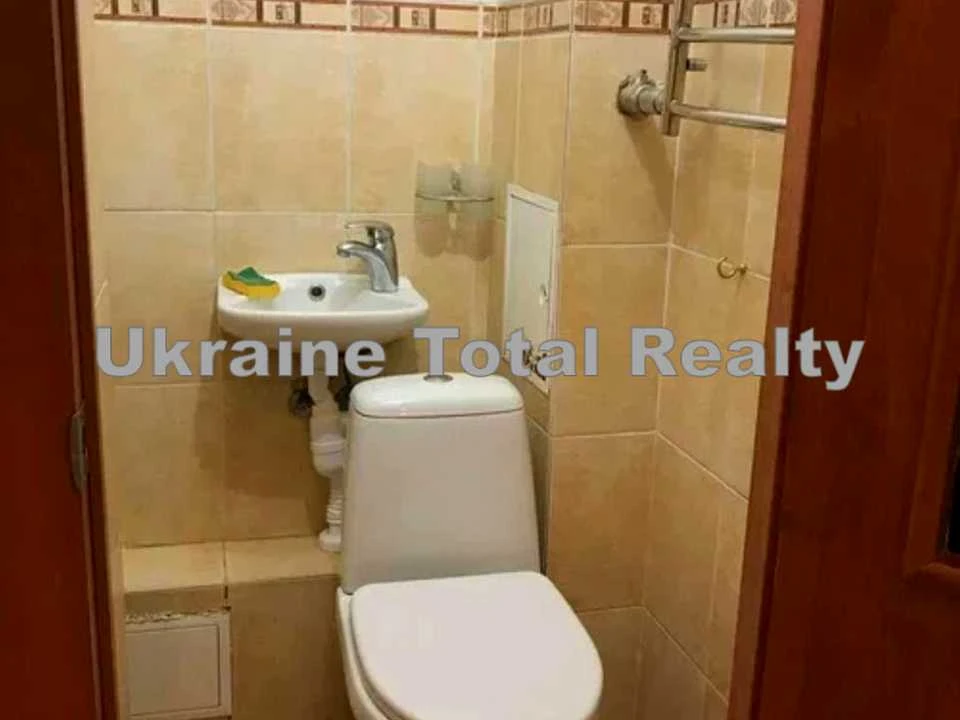 Apartment. Березняківська вул.