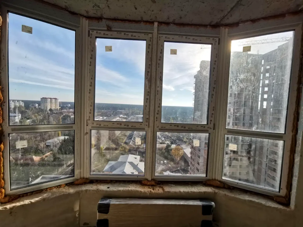 Sale of a 1-bedroom apartment 39.4 sq.m. on the 18th floor of a 23-story building.