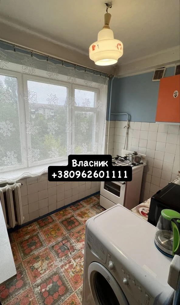 One-bedroom apartment. Prospect Voskresensky 40. For sale.