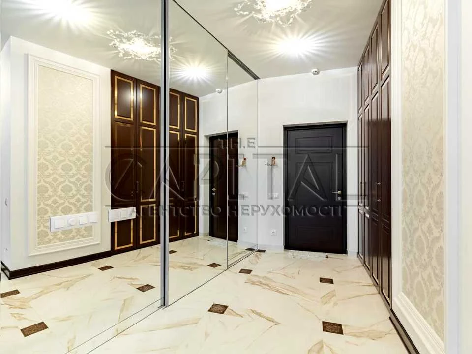 Apartment. Business Street, Kyiv