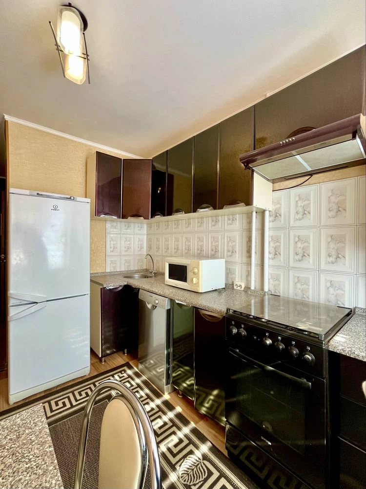 Sale of 2-room apartment with autonomous gas heating, Behtereva Street