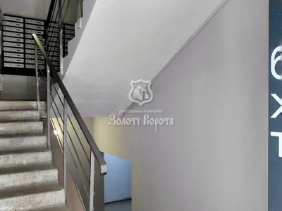 Apartment. Kyiv, Kam'yanska Street