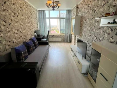 Apartment. Odessa, Perlinna St.