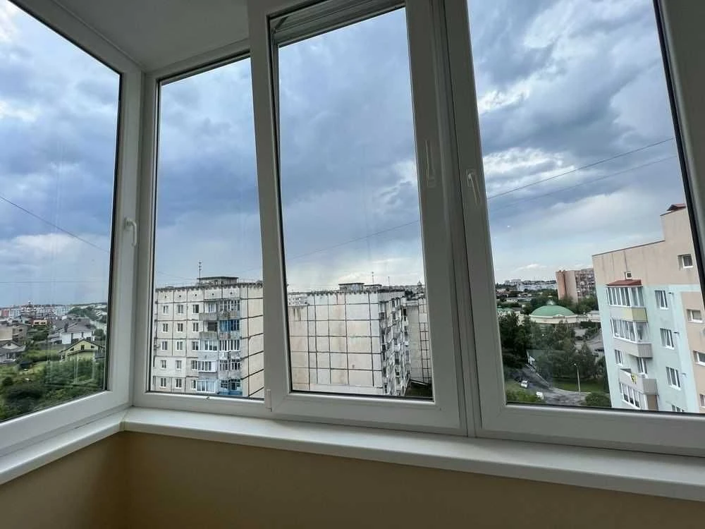 Пропонується світла, затишна та комфортна 3-кімнатна квартира