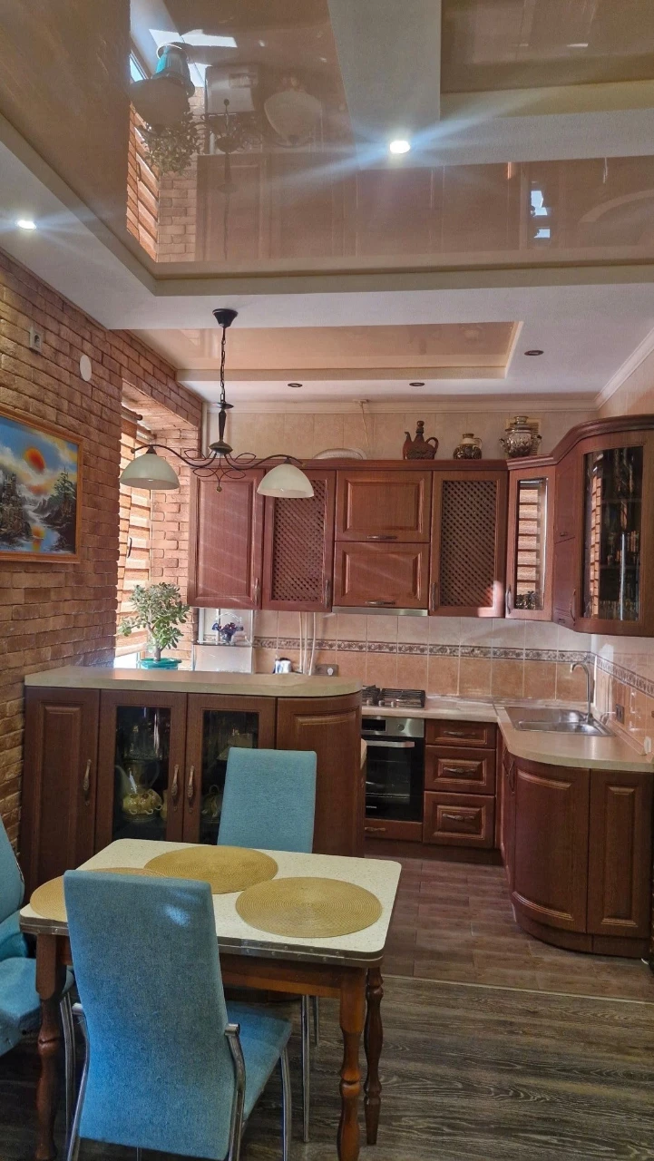 Продаж Евродвішки в Центрі міста