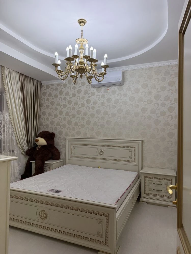 Чернівці продаж будинку 450м2 з ремонтом, район приміських !