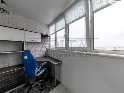Long-Term Rental Apartment, Syrets'
