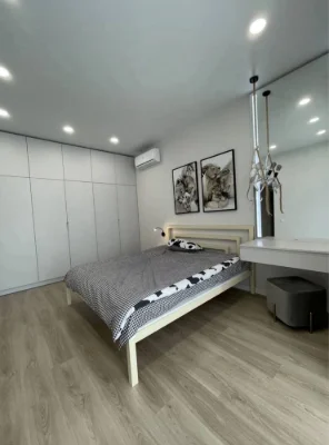Apartment for Sale (74 m2) in ЖК Литейный, Успенская площадь