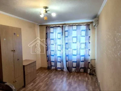 Apartment. Gvardiytsiv-Shiroinin Street, Kharkiv