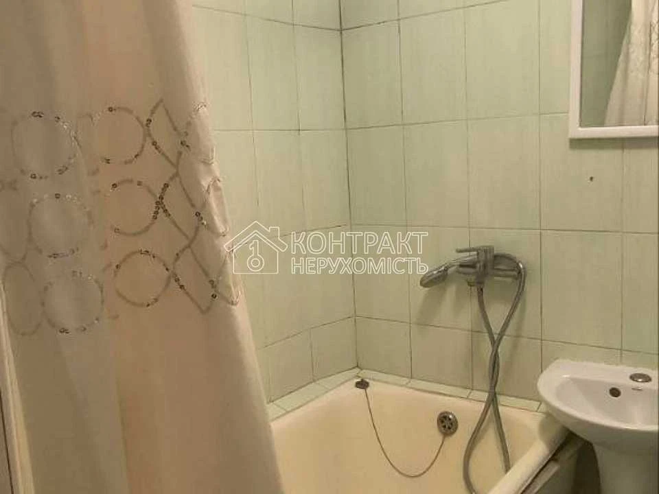 Apartment. Gvardiytsiv-Shiroinin Street, Kharkiv