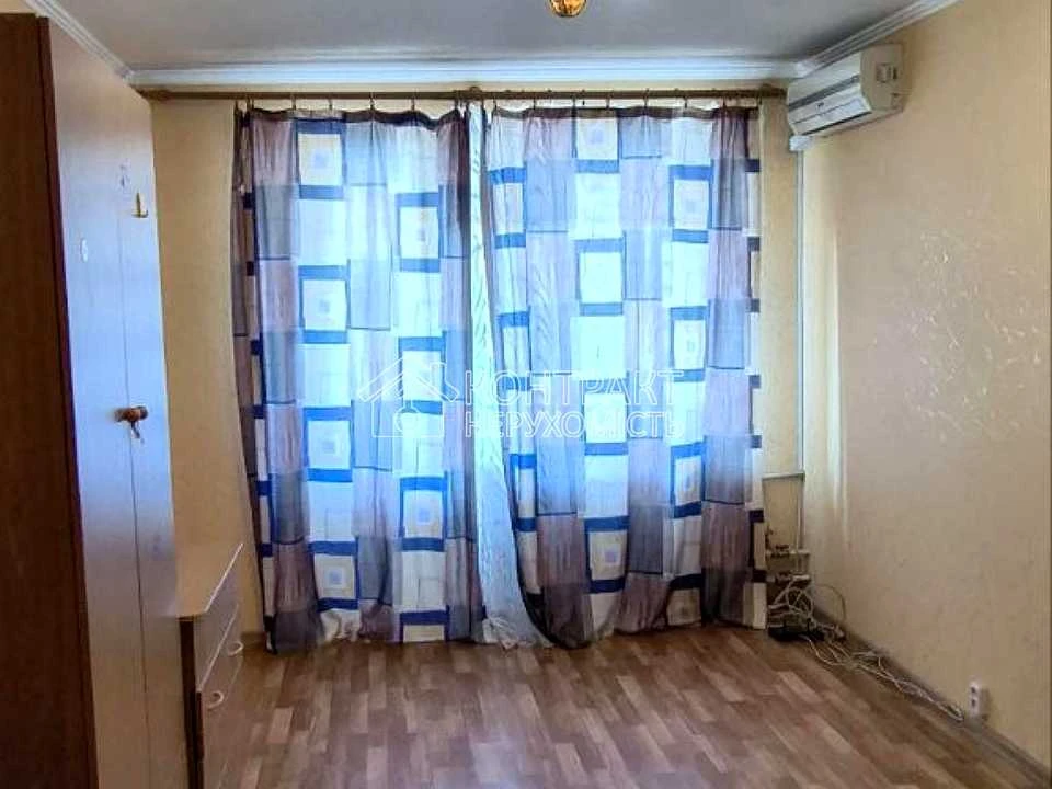 Apartment. Gvardiytsiv-Shiroinin Street, Kharkiv