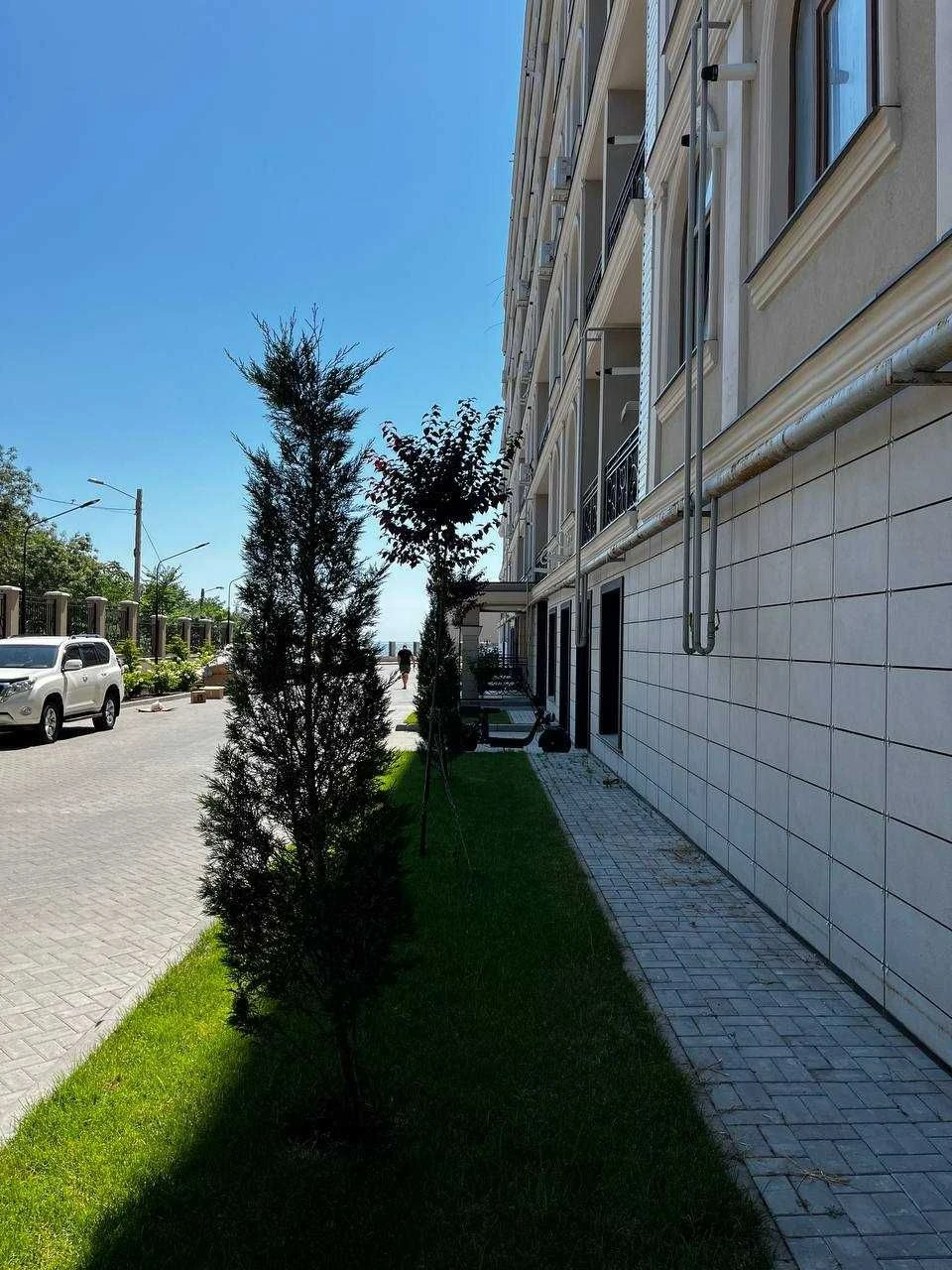 Срочно 1 комнатная квартира Газ Свое Отопление ЖК Авиньон ул