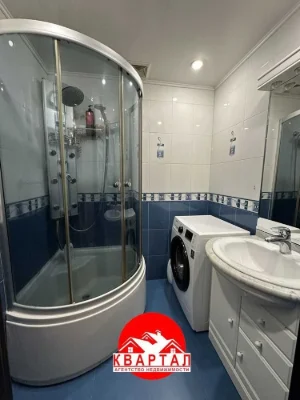 Продається 2-кімнатна квартира з ремонтом на вулиці Фортечній