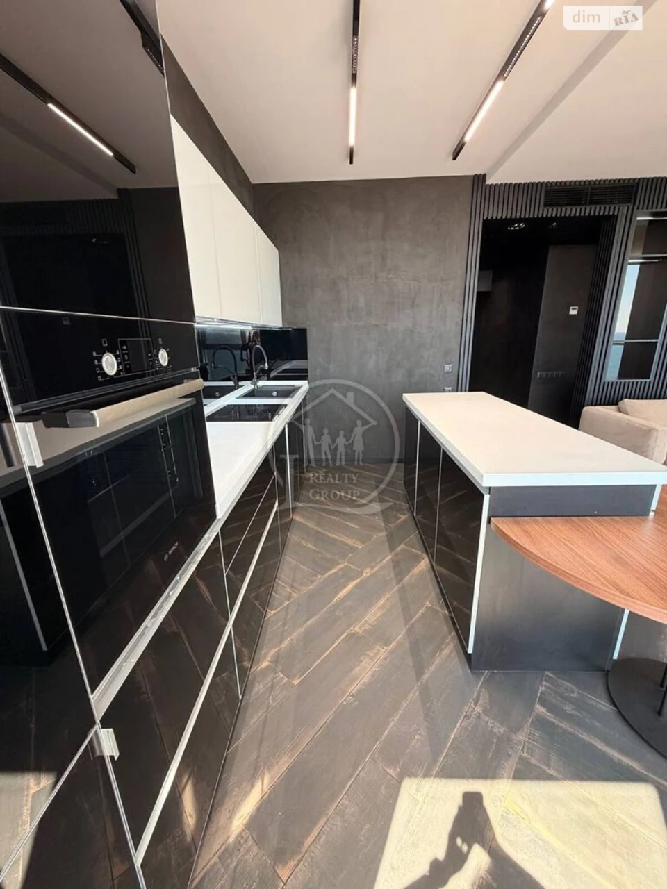 Long-Term Rental Apartment Arcadia