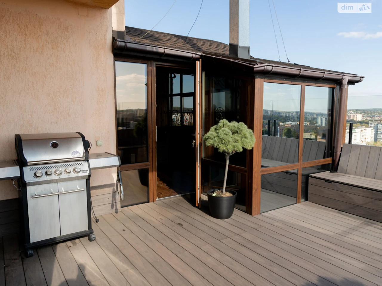 Apartment for Sale: Center